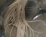 हक्का नूडल्स (Hakka Noodles recipe in hindi) रेसिपी चरण 1 फोटो