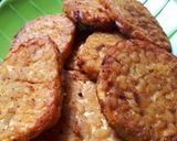 Foto langkah ke 4 dari resep Tempe Goreng Bumbu Kemiri Ketumbar.