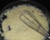 A picture of step 7 of Egg Halua.