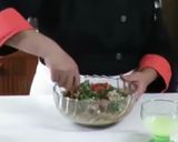 Foto del paso 2 de la receta: Ensalada de sardina