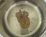 A picture of step 2 of Guvar tul nu shaak (cluster bean curry with sesame seeds).
