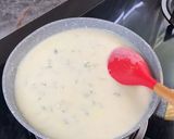 Foto langkah ke 4 dari resep Creamy Saikoro Chowder.