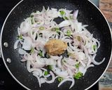 A picture of step 3 of Spicy Hyderabadi Khagina.