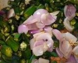 भिन्डी दो प्याजा (Bhindi do pyaza recipe in Hindi) रेसिपी चरण 4 फोटो