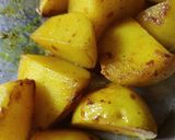 আলু মটরশুঁটি দম(Aloo matorshuti dum recipe in bengali) রেসিপির ধাপ 1 ছবি
