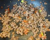 Hình bước làm 1 của món Taco Thịt Bò Từ Bánh Tráng