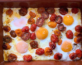 Foto del paso 5 de la receta: Huevos al horno con tomates cherry