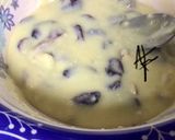 A picture of step 3 of Homemade white chocolate with dry fruits & cranberries.