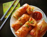 A picture of step 4 of Vege Rice paper rolls.