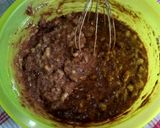 Foto langkah ke 3 dari resep Double Chocolate Banana Muffins.