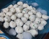 Foto langkah ke 8 dari resep 457 Bakso Ikan (35-GAS2025).