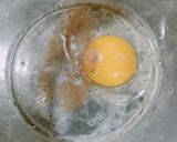 Cheese omelette (পনির দিয়ে ডিম ভাজা) রেসিপির ধাপ 1 ছবি