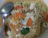 Foto langkah ke 2 dari resep Mi godog instan endolls.
