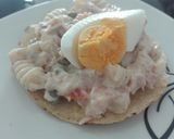 Foto del paso 6 de la receta: Tostadas de ensalada de atún