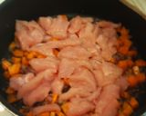 Foto del paso 3 de la receta: Estofado de pavo a la sidra