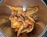 A picture of step 6 of Basil, Garlic, Butter Wings.