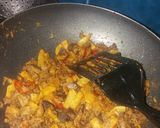 Foto langkah ke 8 dari resep 4. Sambal Goreng Paketan Hati Ayam Enak dan Mudah.