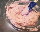 Foto del passaggio 7 della ricetta Plumcake con crema di gelsi e fragole