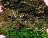 Foto langkah ke 2 dari resep 268. Urap Sayur kelapa sangrai.