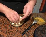 Foto del paso 2 de la receta: Nuggets de pollo y queso