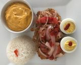 Foto del paso 18 de la receta: Filete de pescado encebollado acompañado de puré de camote y arroz blanco a lo Carmelita