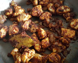 Foto del paso 2 de la receta: Pollo al curry estilo hindú (light)