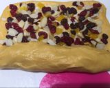 Foto langkah ke 4 dari resep Stollen - Fruit Bread.