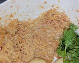 A picture of step 1 of Noodles kabab.