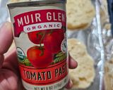 A picture of step 2 of English Muffin Pizzas.
