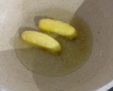 Foto langkah ke 2 dari resep Sanggara Balanda sederhana (Pisang Raja Goreng Caramel).