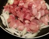 A picture of step 1 of Brad's pork and steamer clams in red Thai curry.