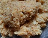 A picture of step 3 of Coconut mawa burfi.