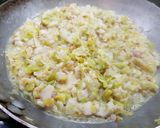 Foto del paso 4 de la receta Tapa pastelito de puerro y cabracho