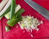 Hình bước làm 2 của món Mỳ Quảng chay