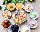 Hình bước làm 4 của món Chè Khúc Bạch, Trái Cây