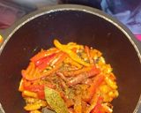 Foto del paso 3 de la receta: Muslos de pollo con pimiento rojo