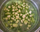 Foto del paso 3 de la receta: Arroz al perejil con calabacitas