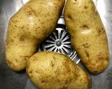 Foto del paso 1 de la receta Papas 🥔 rellenas con Jamón y Queso