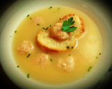Foto del paso 12 de la receta: Caldo de pollo con albóndigas