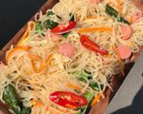 Foto langkah ke 4 dari resep Bihun Jagung Goreng.