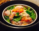 Hình bước làm 4 của món Gà hấp lá chanh
