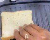 A picture of step 4 of Luncheon sandwich.