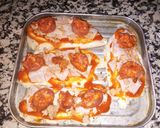 Foto del paso 4 de la receta: Pechugas de pollo estilo pizza