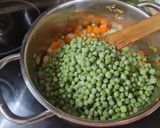 Finomfőzelék tejszínnel recept fázis 2 fotója
