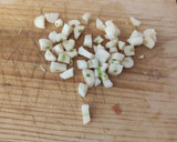 Foto del paso 3 de la receta: Pollo al ajillo