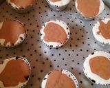 Foto langkah ke 4 dari resep Bolu Kukus Coklat.