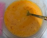 Foto langkah ke 3 dari resep Telor Dadar Maizena.