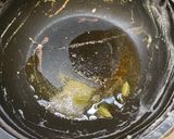 A picture of step 4 of Methi Matar Malai.