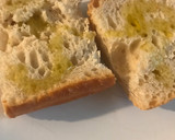 Foto del paso 1 de la receta: Mini bocadillo de aguacate y anchoas de L'Escala