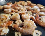 Fokhagymás óriás garnéla recept fázis 3 fotója